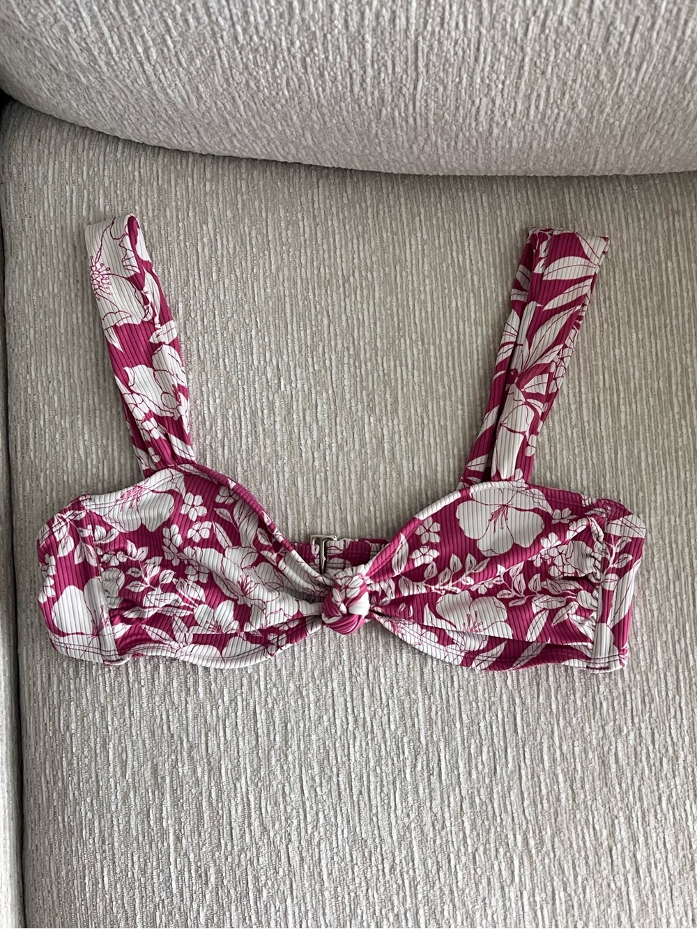 Xhilaration Floral Pink & White Knot Front Bikini Top